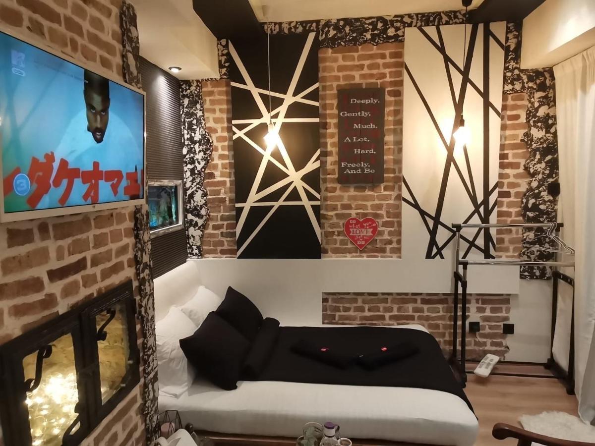 Studio Apartman Black & White Centar Sarajevo Free Parking Kültér fotó